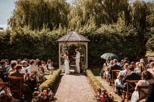 Wedding gallery image 15