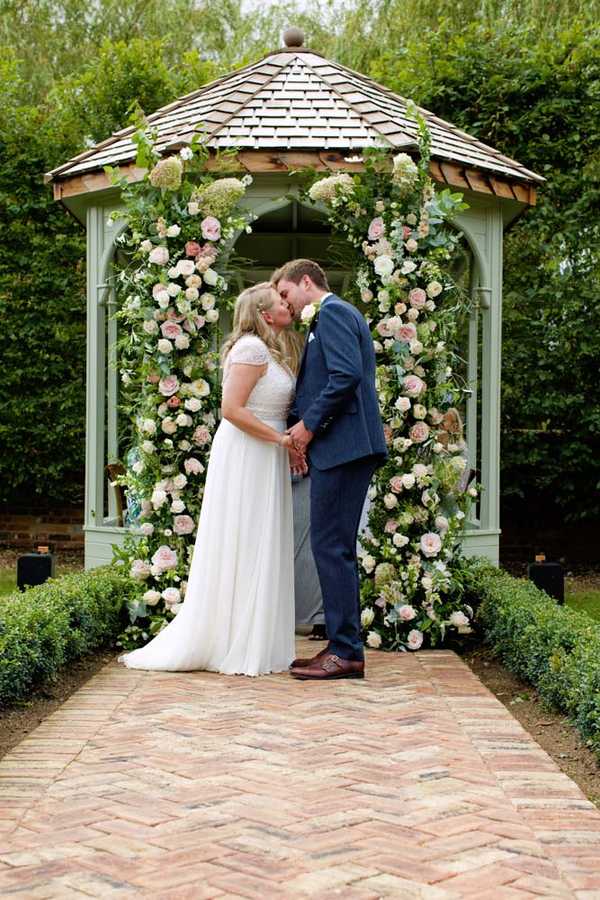 Wedding gallery image 48