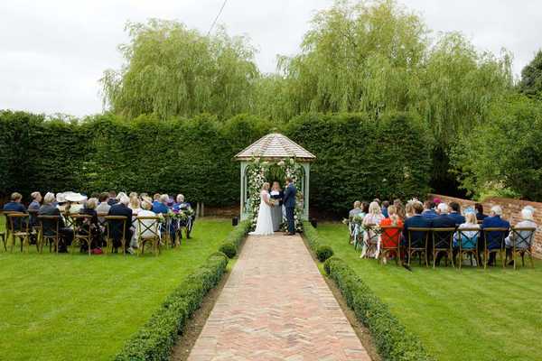 Wedding gallery image 10